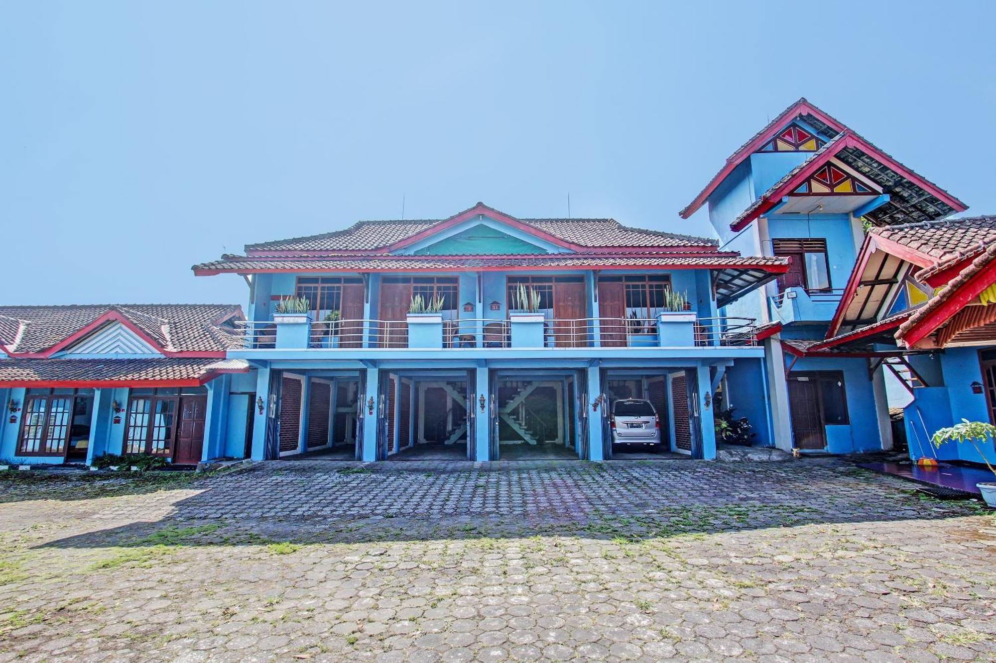 Hotel Capital O 91644 Loka Hause Salatiga Exteriér fotografie
