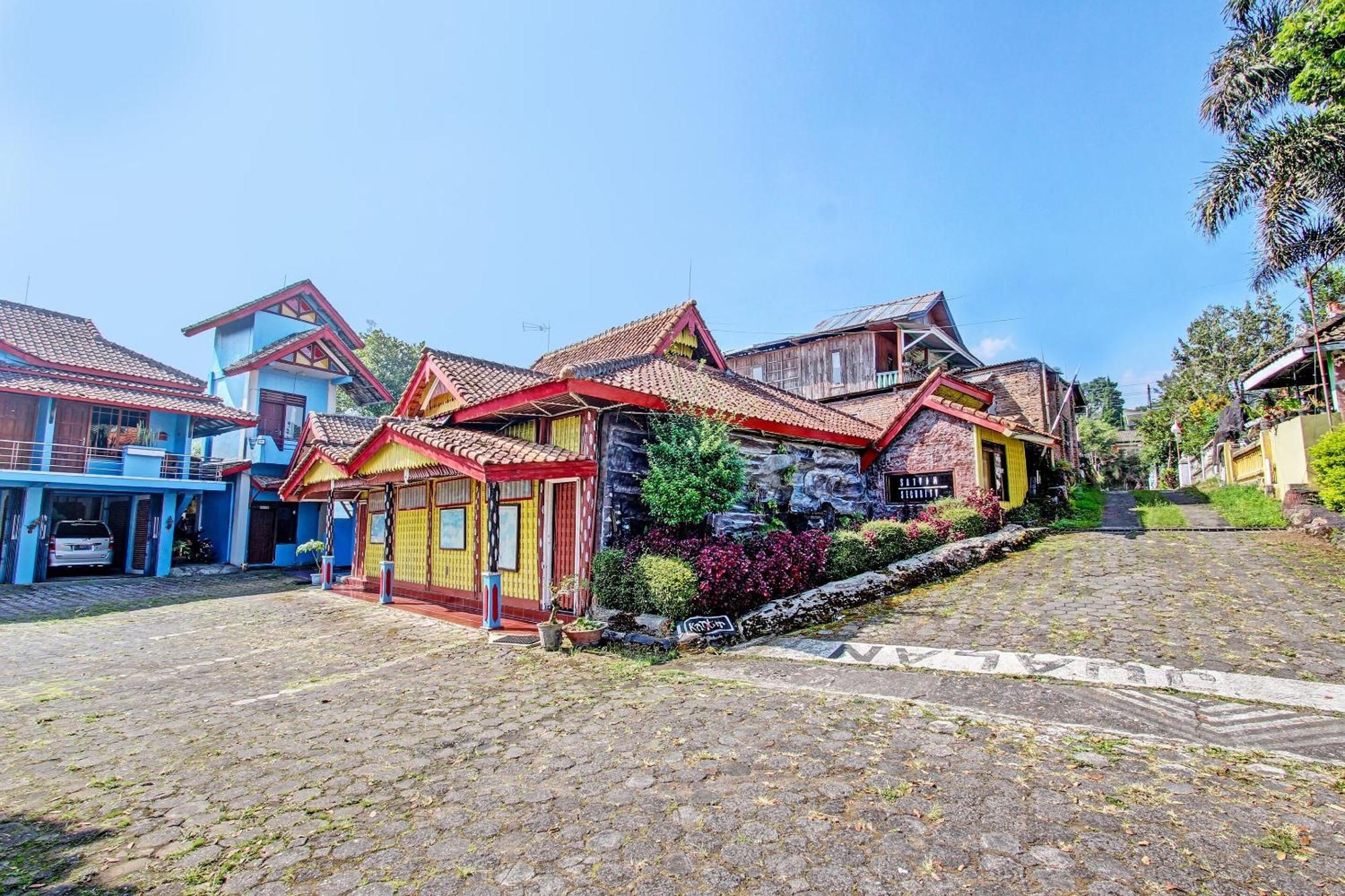Hotel Capital O 91644 Loka Hause Salatiga Exteriér fotografie