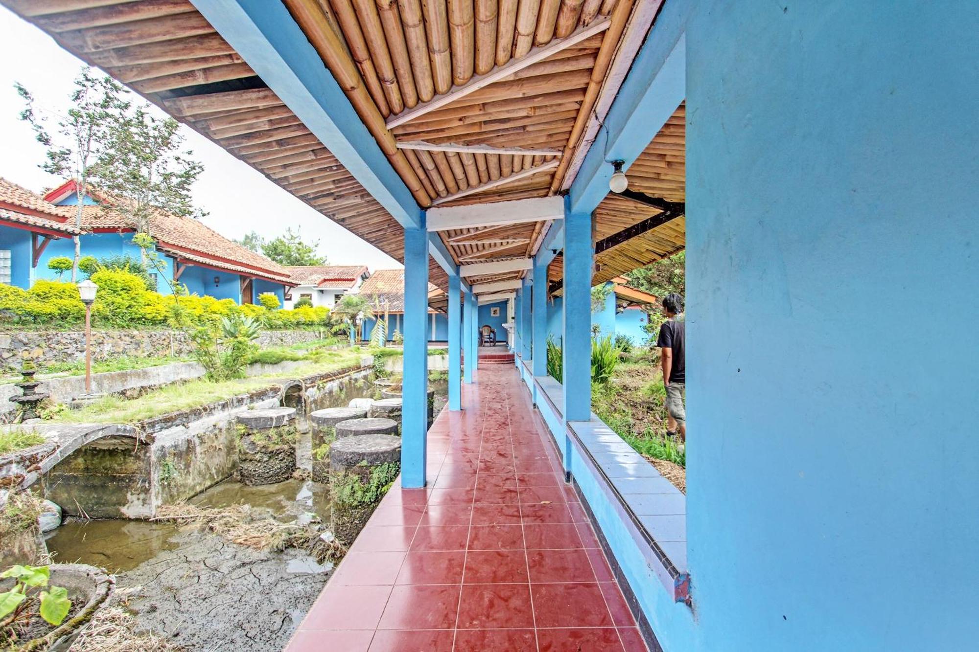 Hotel Capital O 91644 Loka Hause Salatiga Exteriér fotografie