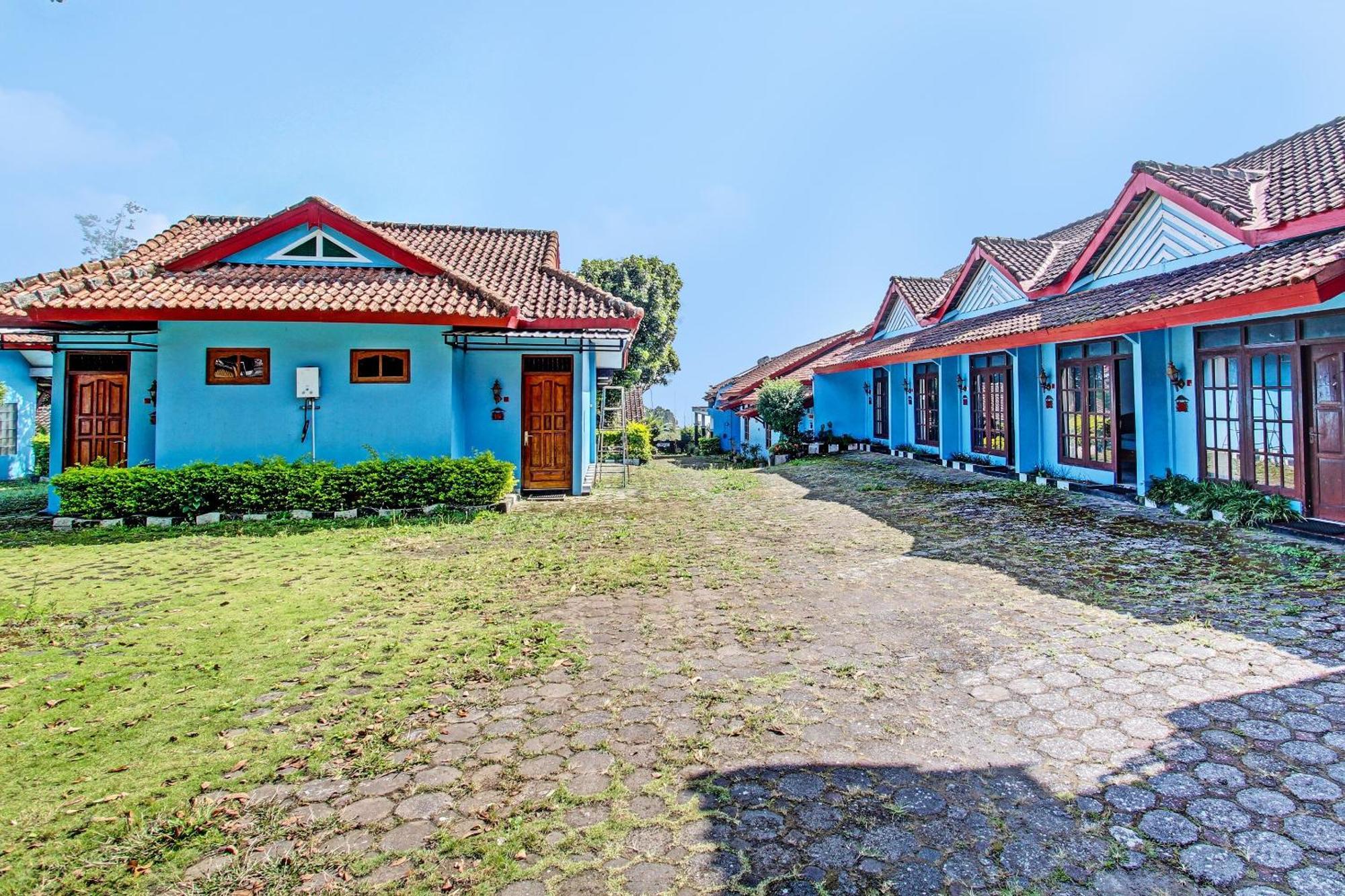 Hotel Capital O 91644 Loka Hause Salatiga Exteriér fotografie