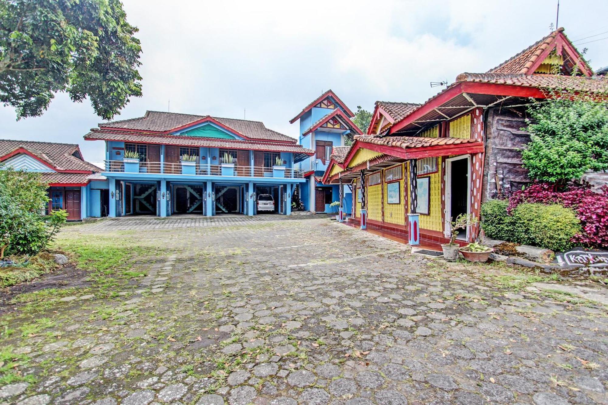 Hotel Capital O 91644 Loka Hause Salatiga Exteriér fotografie